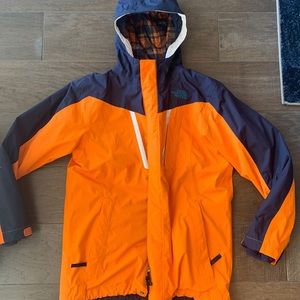 North Face jacket ( Boys large 14/16) with removable flee sweater navy blue.